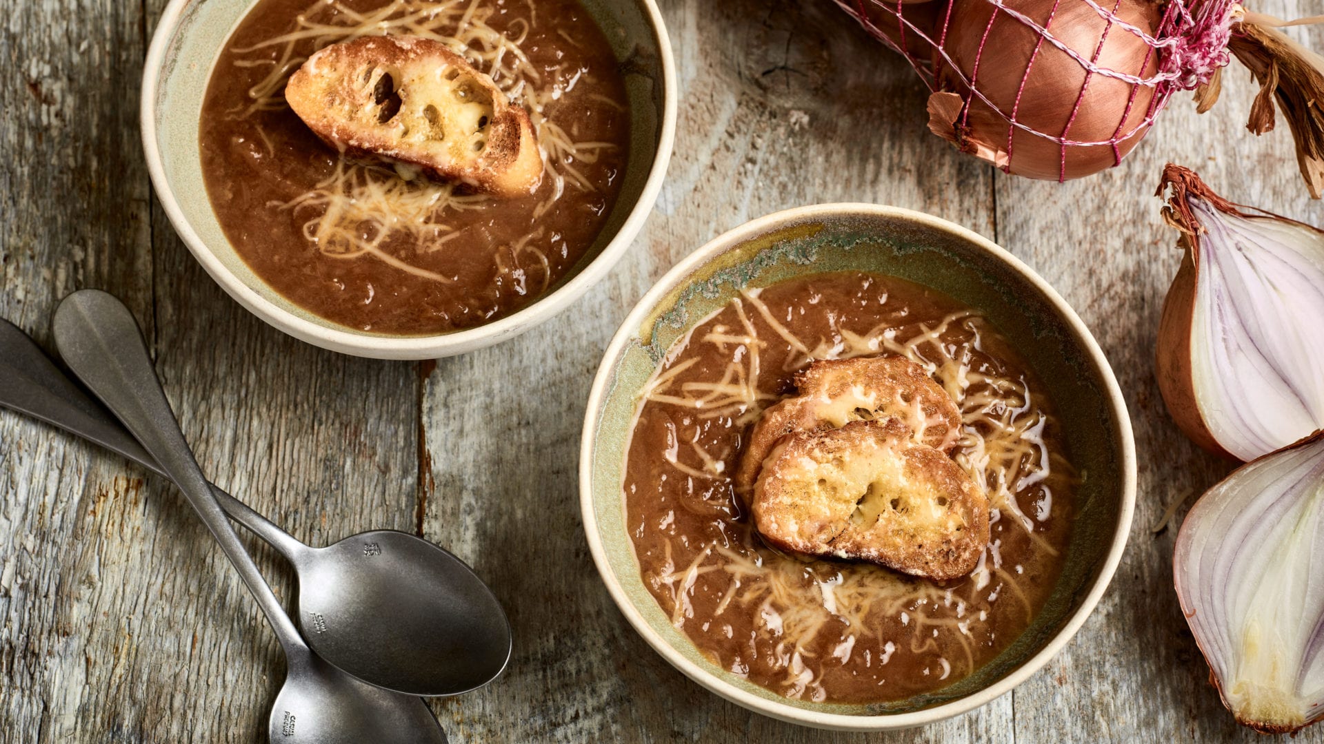 French onion soup - Step 1